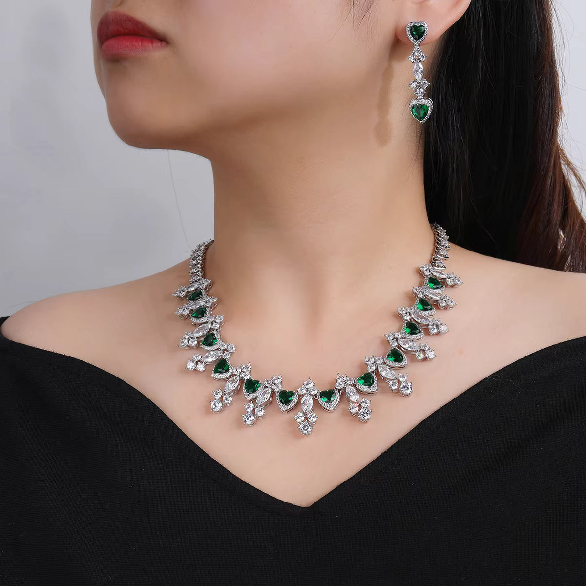 Luxury Flower Necklace Earrings Set