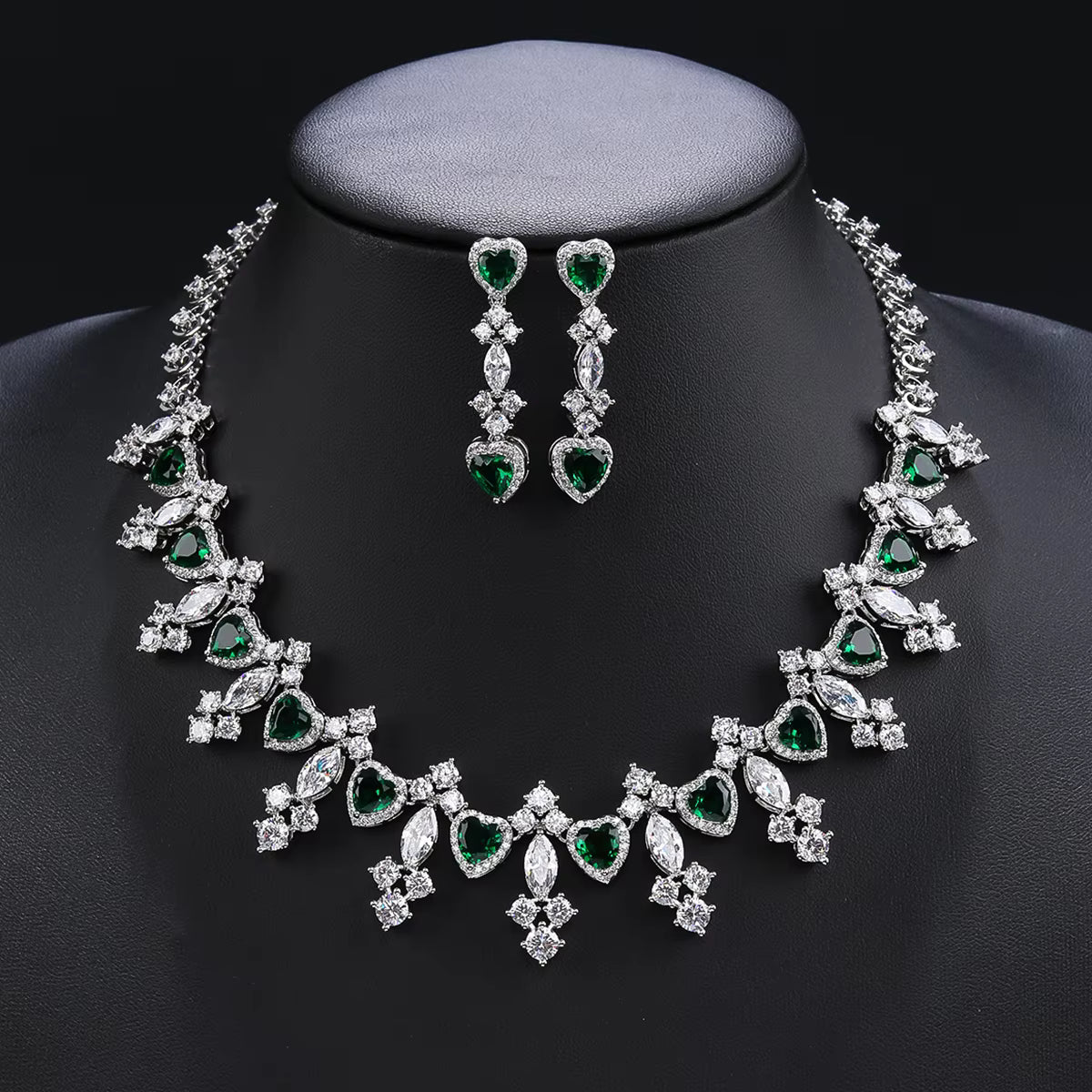 Luxury Flower Necklace Earrings Set